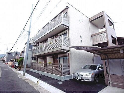 滋賀県大津市木下町 3階建 築9年2ヶ月