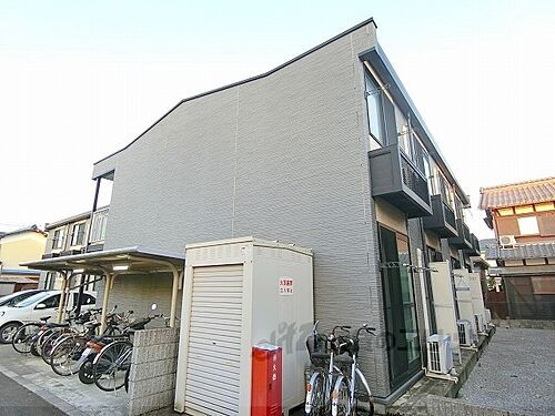 滋賀県東近江市山路町 築16年2ヶ月 2階建