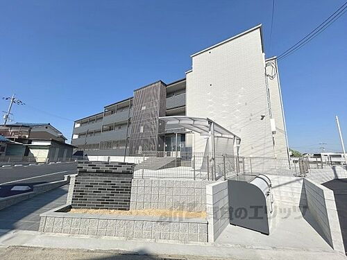 京都府長岡京市馬場１丁目 3階建 築1年未満