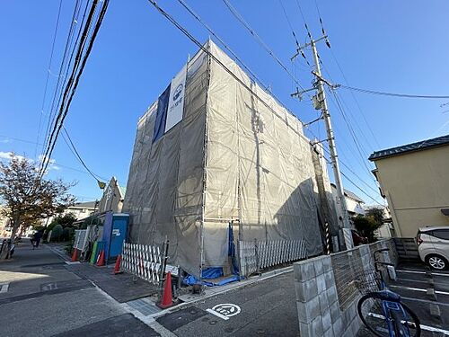 兵庫県尼崎市東難波町３丁目 3階建 