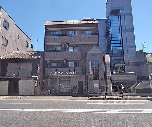 京都府京都市東山区三条通神宮道西入西町 4階建 築29年10ヶ月