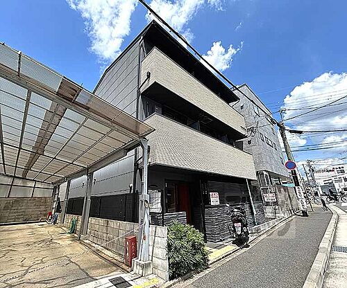 京都府京都市上京区七本松通今出川下る毘沙門町 築7年8ヶ月 3階建