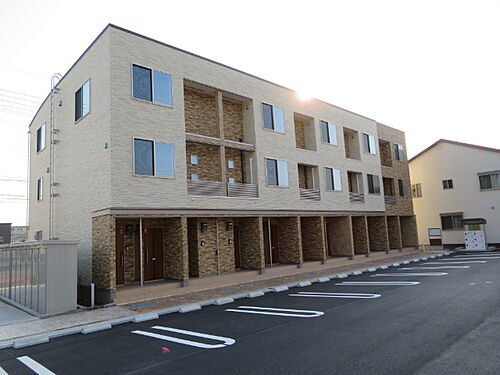 岐阜県各務原市鵜沼各務原町４丁目 賃貸アパート