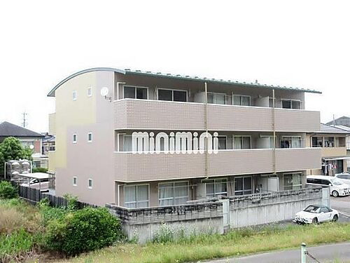 ラインハイツ 3階建