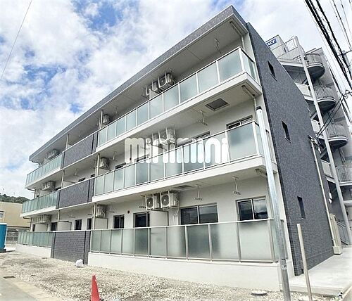 三重県伊勢市岡本３丁目 賃貸マンション