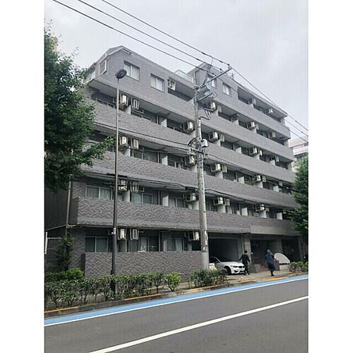 東京都文京区本駒込２丁目 6階建