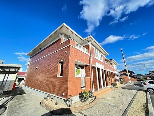 三重県鈴鹿市岸岡町 賃貸アパート