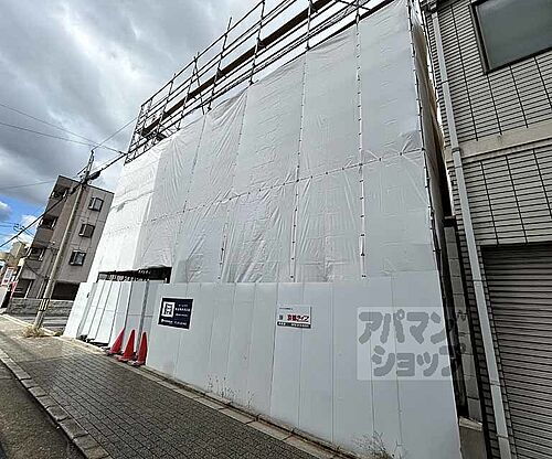 京都府京都市中京区西ノ京北壺井町 3階建 