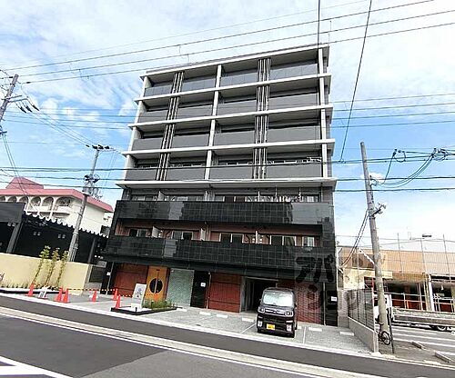 京都府京都市右京区西院安塚町 築4年5ヶ月 7階建