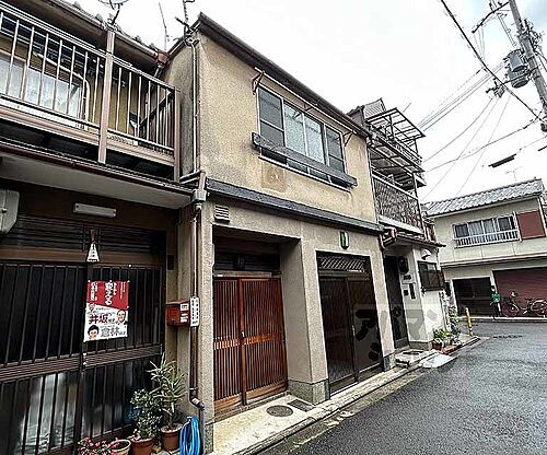 京都府京都市上京区御前通下立売上る３丁目西上之町 2階建 築62年11ヶ月