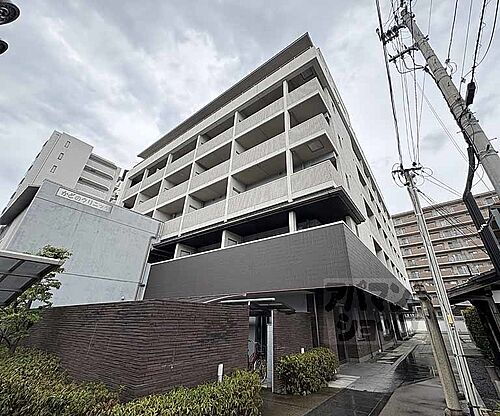 京都府京都市上京区仁和寺街道千本西入五番町 築18年9ヶ月 7階建
