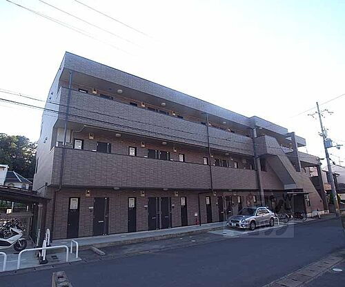 京都府京都市右京区太秦垂箕山町 賃貸マンション
