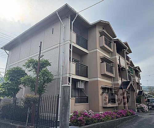 京都府京都市右京区嵯峨大覚寺門前井頭町 賃貸マンション