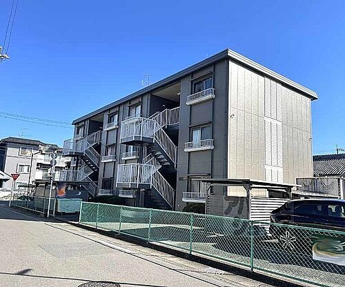 京都府京都市西京区桂河田町 築40年6ヶ月 3階建