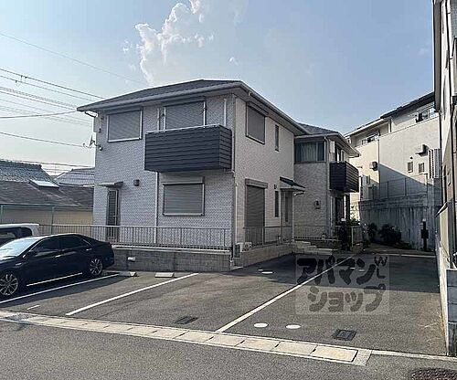 京都府京都市西京区大枝東長町 築6年4ヶ月 2階建