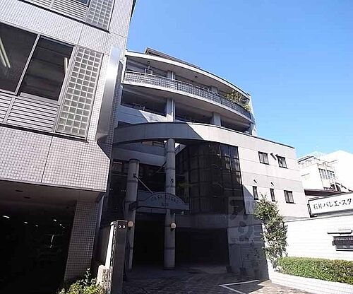 京都府京都市下京区高辻通室町西入繁昌町 築34年7ヶ月 5階建