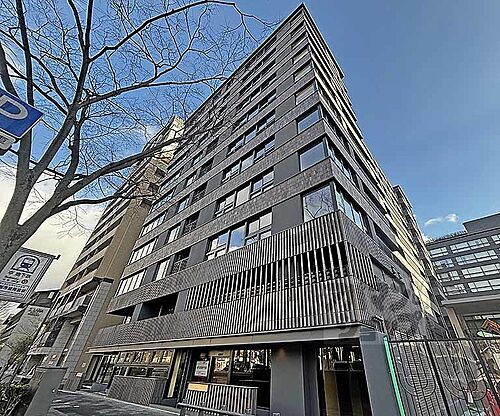 京都府京都市中京区河原町通三条上る２丁目下丸屋町 11階建 築1年未満