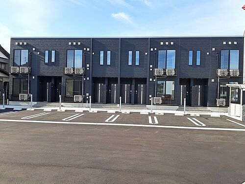 福井県福井市西開発１丁目 賃貸アパート