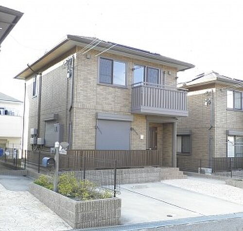 兵庫県三木市緑が丘町東１丁目 2階建 築18年7ヶ月