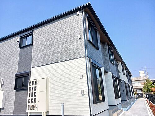 兵庫県加西市北条町北条 2階建 