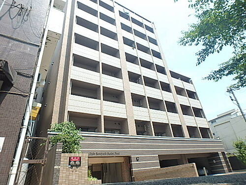 兵庫県神戸市東灘区住吉宮町６丁目 9階建