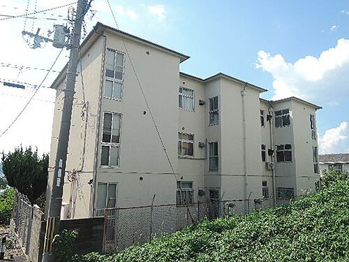 京都府宇治市木幡北畠 3階建 築55年9ヶ月
