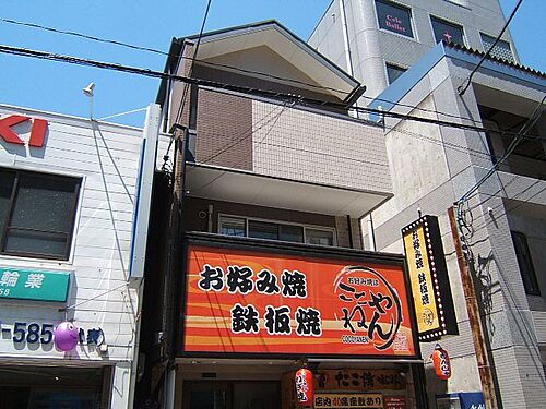 京都府京都市山科区上野御所ノ内町 3階建 築20年