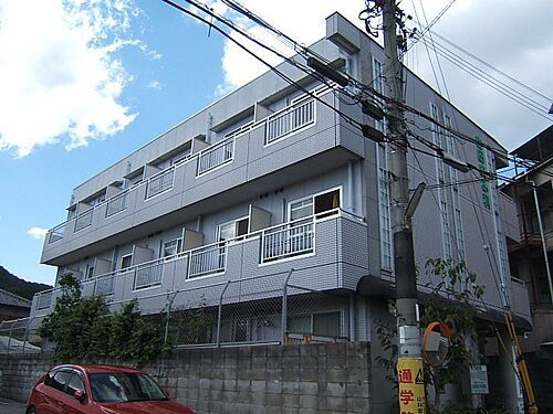 京都府京都市山科区御陵鴨戸町 3階建 築27年10ヶ月