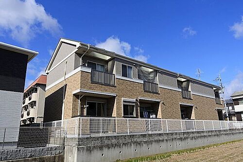 大阪府枚方市楠葉中町 賃貸アパート