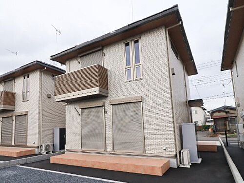 栃木県小山市駅南町２丁目 2階建 