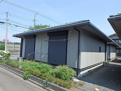 栃木県小山市花垣町１丁目 賃貸一戸建て