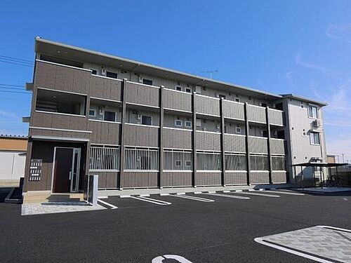 栃木県小山市城西２丁目 3階建 築5年2ヶ月