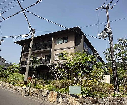 京都府京都市山科区御陵平林町 賃貸マンション