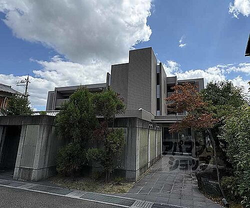 京都府向日市上植野町浄徳 3階建 築25年9ヶ月