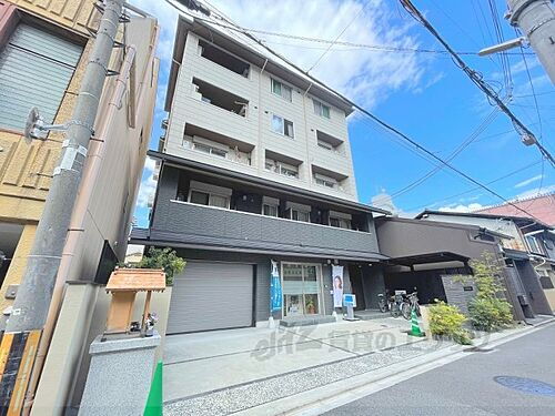 京都府京都市下京区堅田町 築5年3ヶ月 5階建