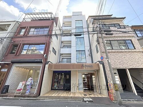 京都府京都市中京区富小路通蛸薬師下る高宮町 6階建 築38年3ヶ月