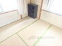 岡村荘 綺麗な畳のお部屋です。