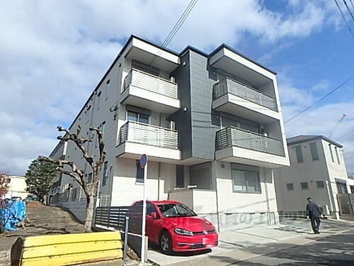 京都府京都市右京区太秦中筋町 築5年12ヶ月 3階建