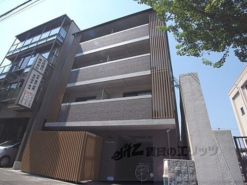 京都府京都市北区衣笠東御所ノ内町 築8年11ヶ月 4階建