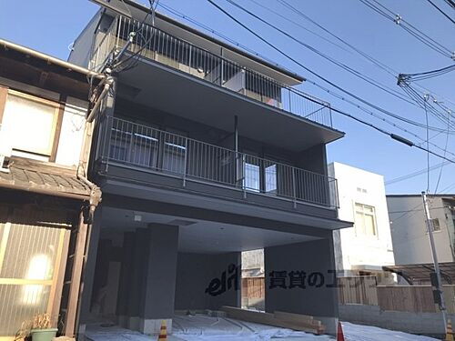 京都府京都市東山区塗師屋町 築2年7ヶ月 3階建