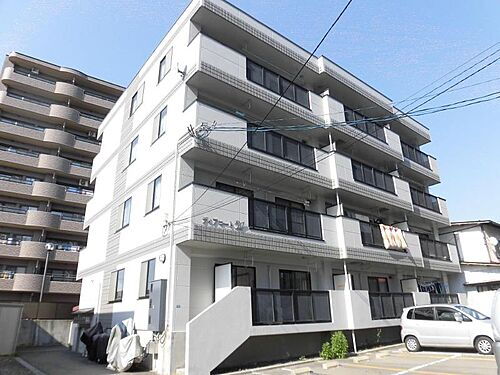 山形県山形市桜田東２丁目 4階建 築28年7ヶ月