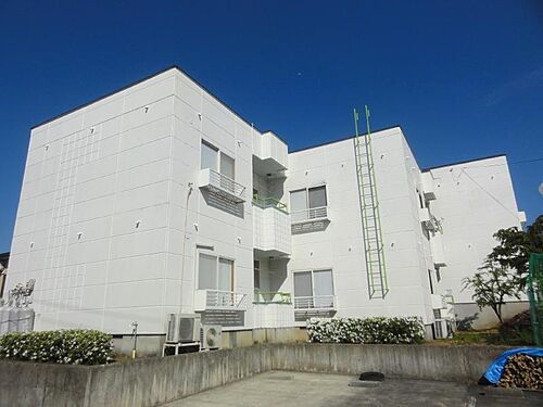 山形県山形市東青田２丁目 2階建 築38年