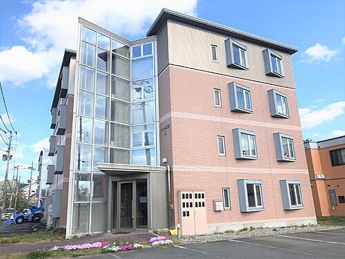 山形県山形市成沢西２丁目 4階建 築23年4ヶ月