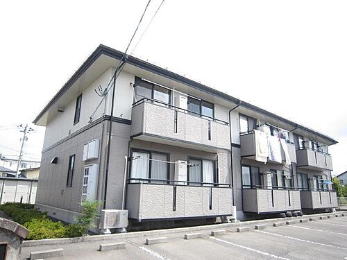 山形県山形市富の中３丁目 2階建 築31年7ヶ月