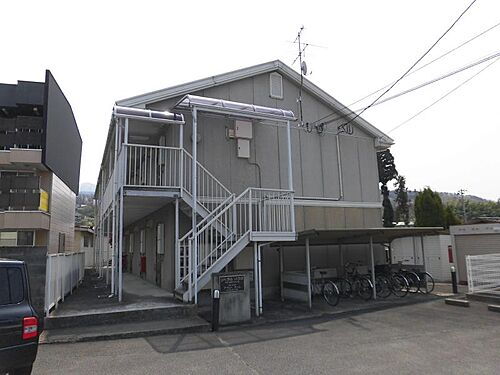 山形県山形市飯田４丁目 2階建 築31年8ヶ月