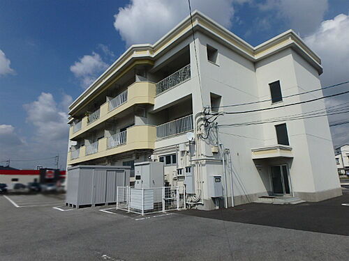 栃木県宇都宮市駒生２丁目 3階建 築40年10ヶ月