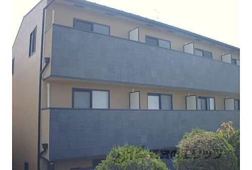 京都府京都市東山区泉涌寺東林町 テラスハウス