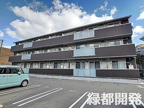 山口県下関市関西町 3階建 築8年11ヶ月