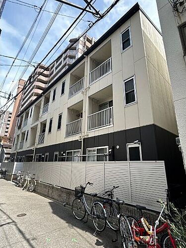 大阪府大阪市東成区中本２丁目 3階建 築10年9ヶ月