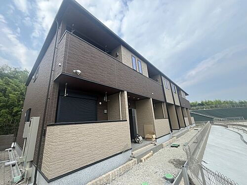 兵庫県神戸市西区玉津町高津橋 2階建
